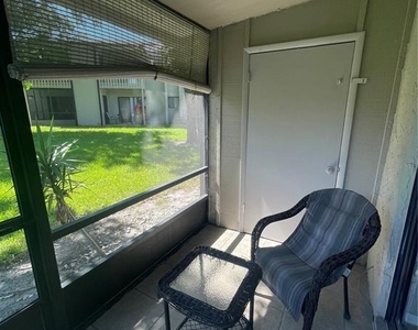 134 Springwood Circle - Photo Thumbnail 11