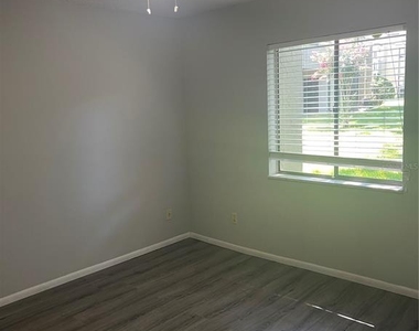 134 Springwood Circle - Photo Thumbnail 8