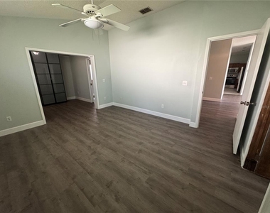 10941 Mill Pond Way - Photo Thumbnail 18
