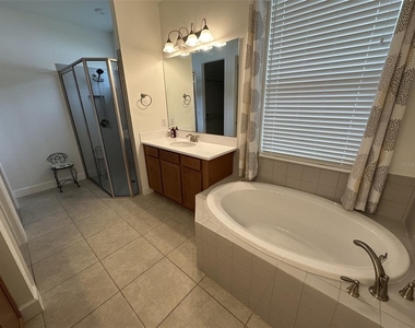 1355 Zeek Ridge Street - Photo Thumbnail 11