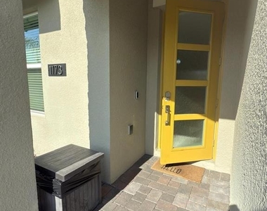 1173 Kingsbarn Street - Photo Thumbnail 2