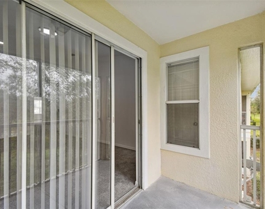 8827 Grand Palms Circle - Photo Thumbnail 27