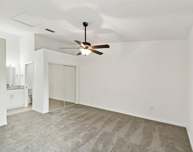 8827 Grand Palms Circle - Photo Thumbnail 20