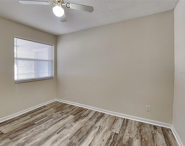 155 Plain View Drive - Photo Thumbnail 10
