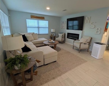 830 E 18th Avenue - Photo Thumbnail 2