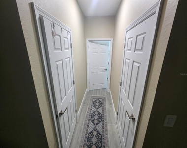 1405 Unice Avenue N - Photo Thumbnail 5