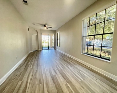 2944 Oak Park Way - Photo Thumbnail 23