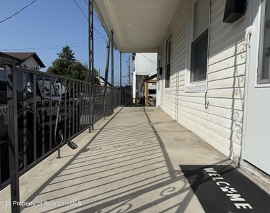 214 216 14th Avenue - Photo Thumbnail 2