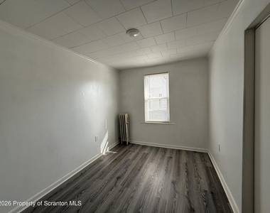 214 216 14th Avenue - Photo Thumbnail 13