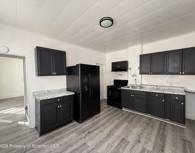 214 216 14th Avenue - Photo Thumbnail 9
