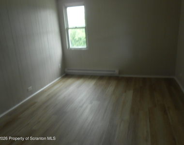 716-718 Landis Street - Photo Thumbnail 11