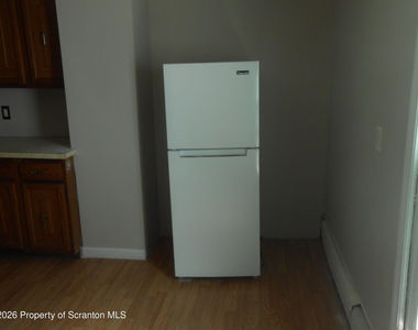 530 N Main Avenue - Photo Thumbnail 2