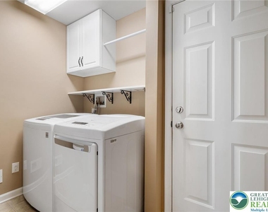 8455 Starling Road - Photo Thumbnail 12