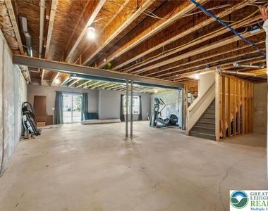 8455 Starling Road - Photo Thumbnail 21