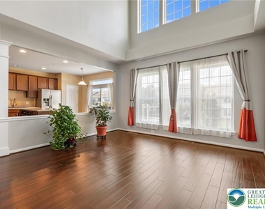 8455 Starling Road - Photo Thumbnail 2