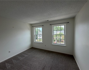 1938 Delancey Street - Photo Thumbnail 6