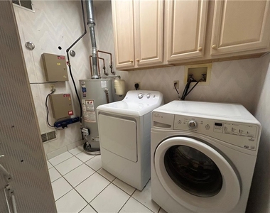 1415 E Pennsylvania Street - Photo Thumbnail 13