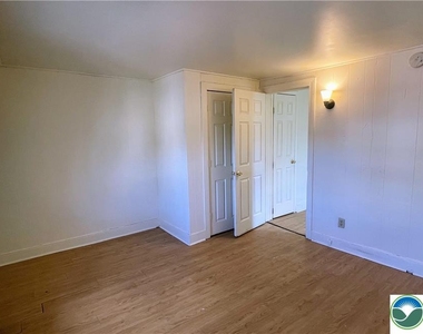 1224 Lehigh Street - Photo Thumbnail 10