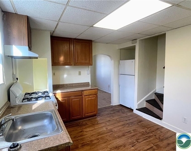 1224 Lehigh Street - Photo Thumbnail 3