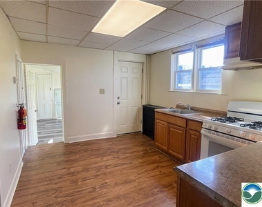 1224 Lehigh Street - Photo Thumbnail 2