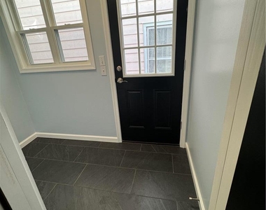 226 N 2nd Street - Photo Thumbnail 10