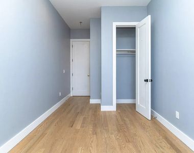 992 Broadway - Photo Thumbnail 7