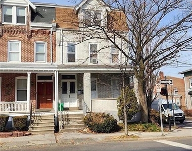 1501 W Turner Street - Photo Thumbnail 1