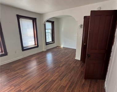 1501 W Turner Street - Photo Thumbnail 23