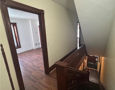 1501 W Turner Street - Photo Thumbnail 15