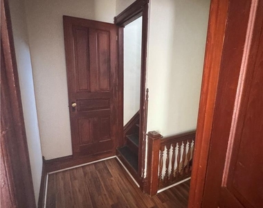 1501 W Turner Street - Photo Thumbnail 24
