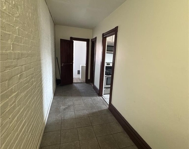 1501 W Turner Street - Photo Thumbnail 5