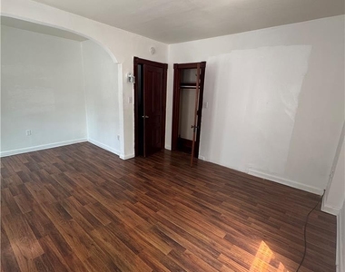 1501 W Turner Street - Photo Thumbnail 22