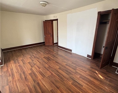 1501 W Turner Street - Photo Thumbnail 33