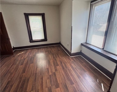 1501 W Turner Street - Photo Thumbnail 36