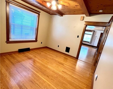 1119 Maple Street - Photo Thumbnail 1
