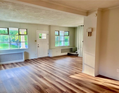 5163 Forniciari Drive - Photo Thumbnail 6