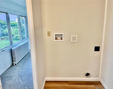5163 Forniciari Drive - Photo Thumbnail 10