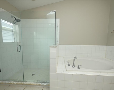 7147 Cedarcrest Boulevard - Photo Thumbnail 22