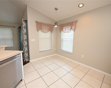 7147 Cedarcrest Boulevard - Photo Thumbnail 6