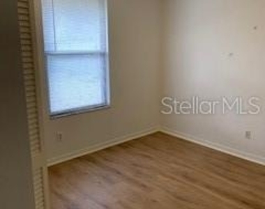 1100 Wilson Road - Photo Thumbnail 9