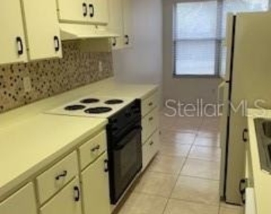 1100 Wilson Road - Photo Thumbnail 6