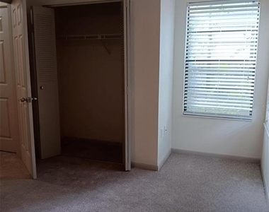 4419 Sw 20th Lane - Photo Thumbnail 12