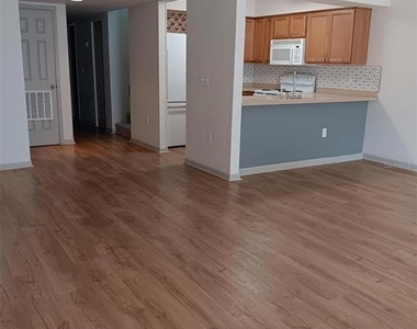 4419 Sw 20th Lane - Photo Thumbnail 6