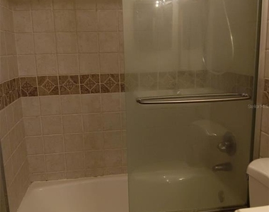 4419 Sw 20th Lane - Photo Thumbnail 10