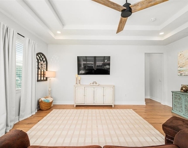 598 Sw 144th Drive - Photo Thumbnail 7