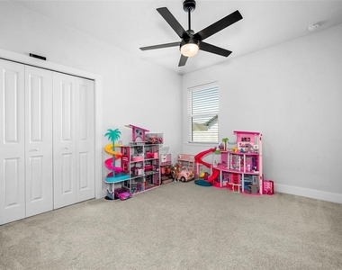 598 Sw 144th Drive - Photo Thumbnail 32