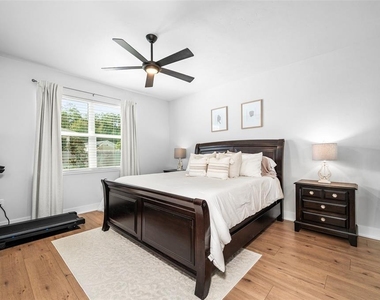 598 Sw 144th Drive - Photo Thumbnail 17