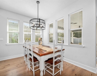 598 Sw 144th Drive - Photo Thumbnail 16