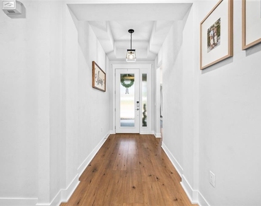 598 Sw 144th Drive - Photo Thumbnail 5