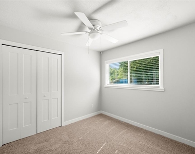 1919 Ne 17th Drive - Photo Thumbnail 20